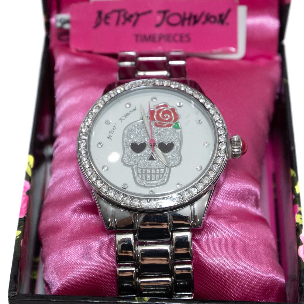 New Betsey Johnson Crystal Sugar Skull Rhinestone Watch